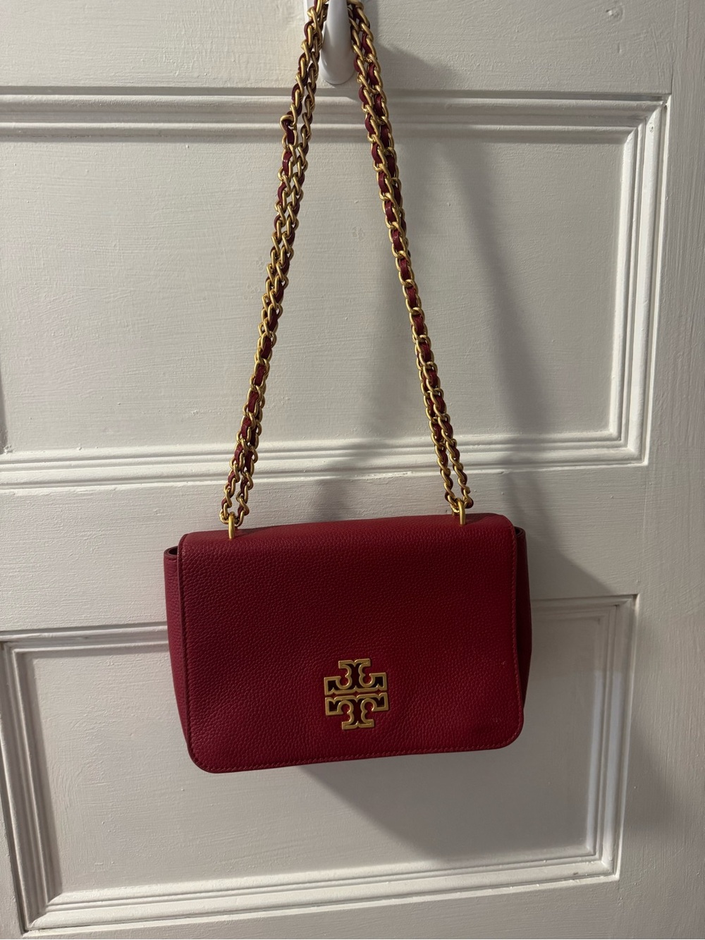 Tory Burch Pebbled Leather Crossbody Bag in Wine Red with Gold Chain
